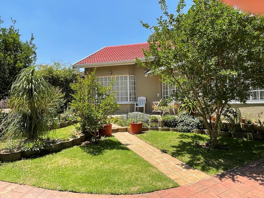 Garden Services Hero